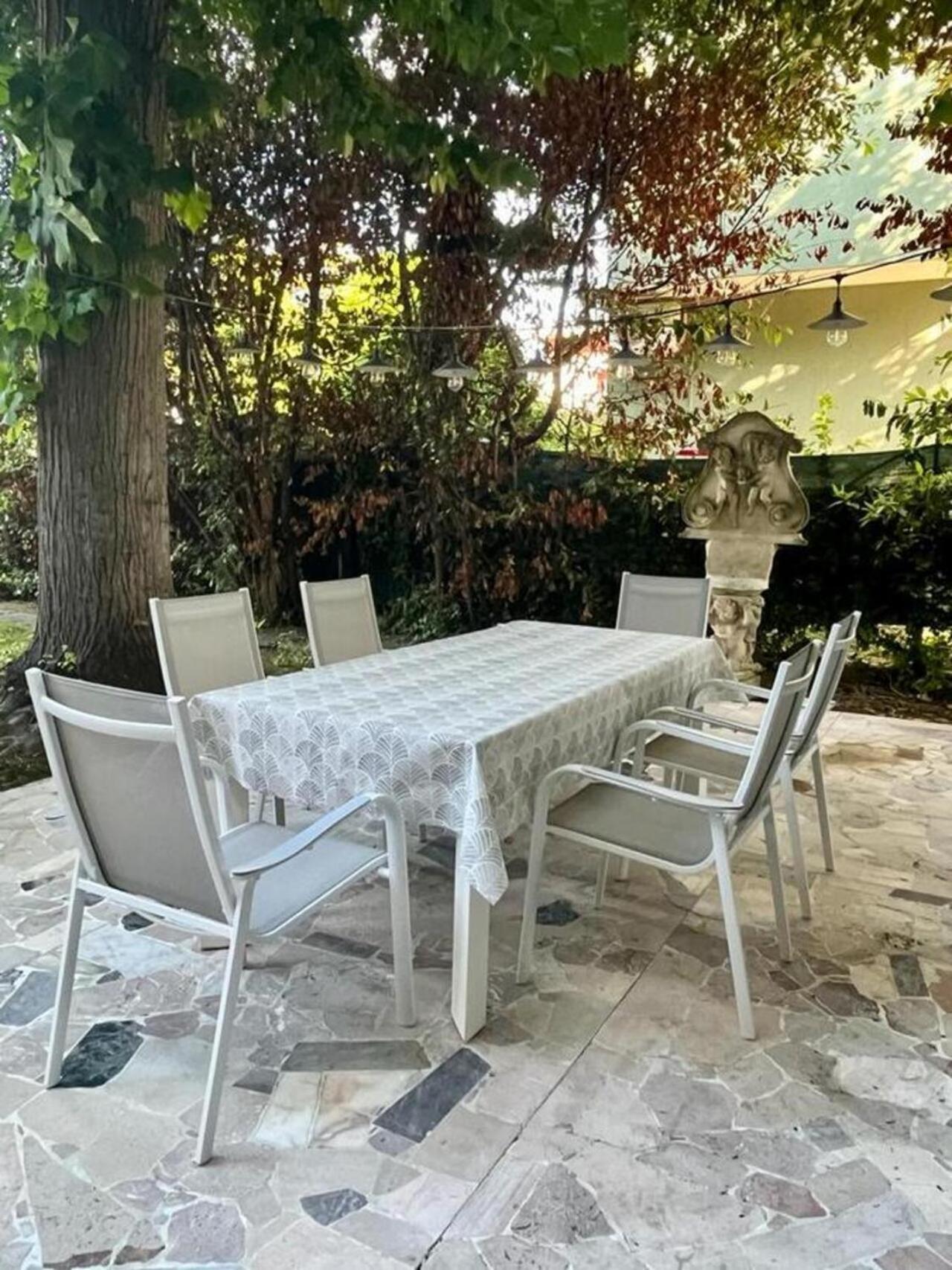 La Gran Dama Bed & Breakfast Roseto Degli Abruzzi Exterior photo